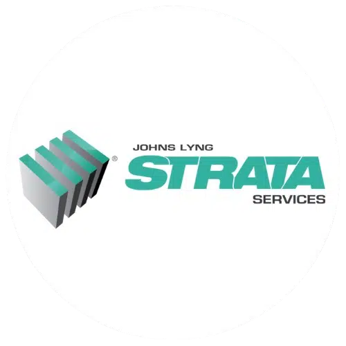 Rope Access Painting.John Lying Strata Services